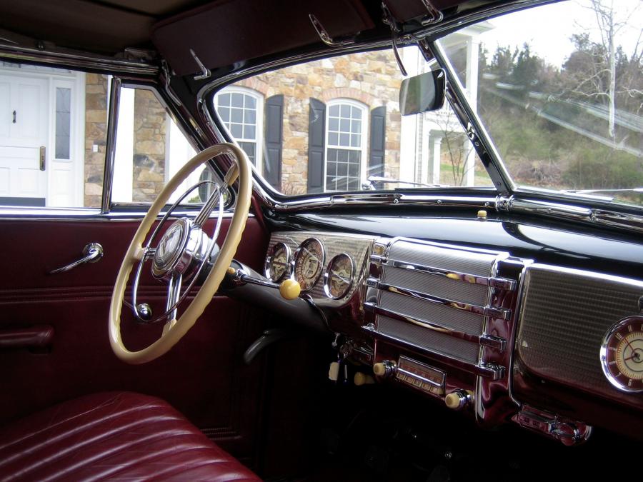  Buick Roadmaster Convertible Coupe 1941 года  (фото 13 из 18)